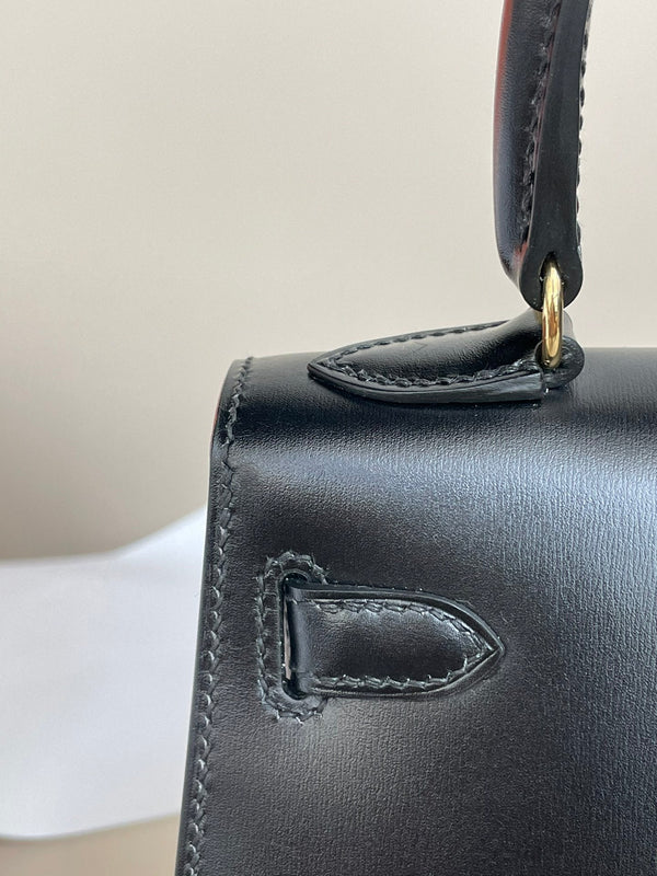 KELLY MINI 20 BAG IN BLACK SMOOTH CALFSKIN WITH GOLD HARDWARE (MADE - TO - ODER)