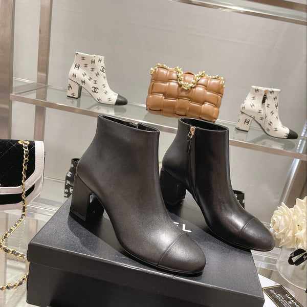 CC 26s Booties 6.5cm Black Sheepskin 966880