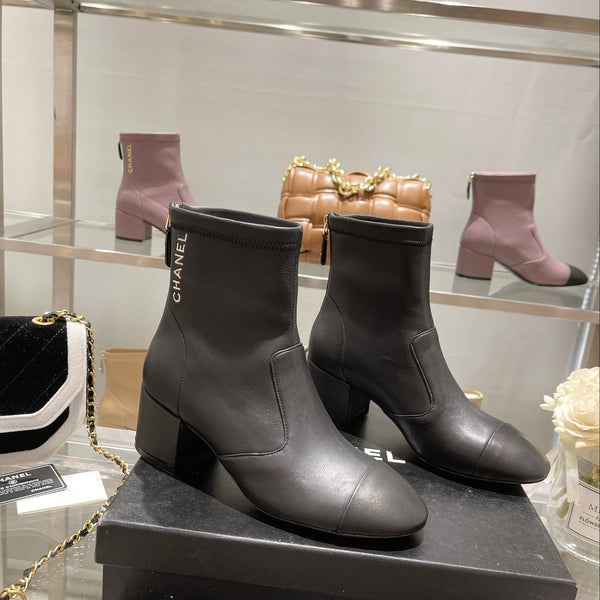 CC 26s Cap-Toe Block-Heel Ankle Boots 5cm Black Leather 966881