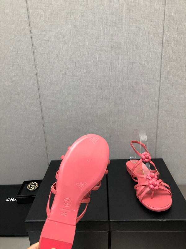 FLORAL FLAT SANDAL IN DARK PINK LAMBSKIN