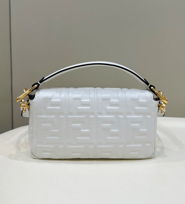 Baguette 27cm White Lambskin Gold Hardware