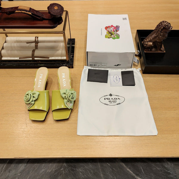 Prad 26s Open Toe Mules 45mm In Lime Yellow Patent Calfskin With Rosette