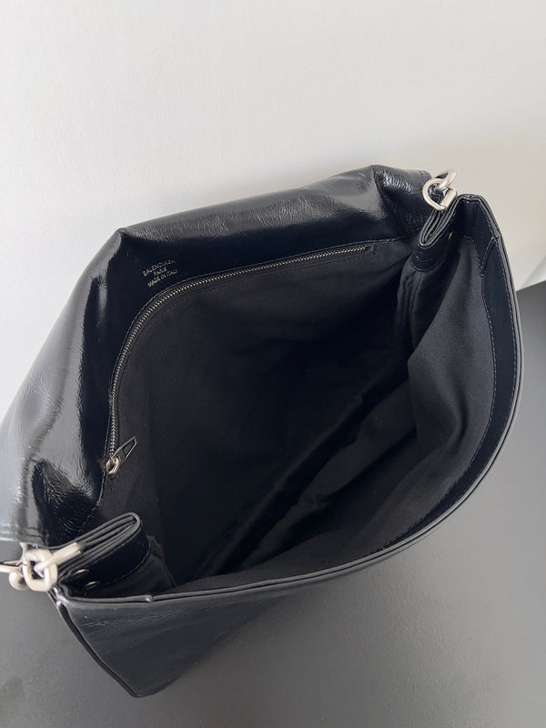 BB SOFT FLAP BAG 36 IN BLACK PEACH CALFSKIN SILVER HARDWARE