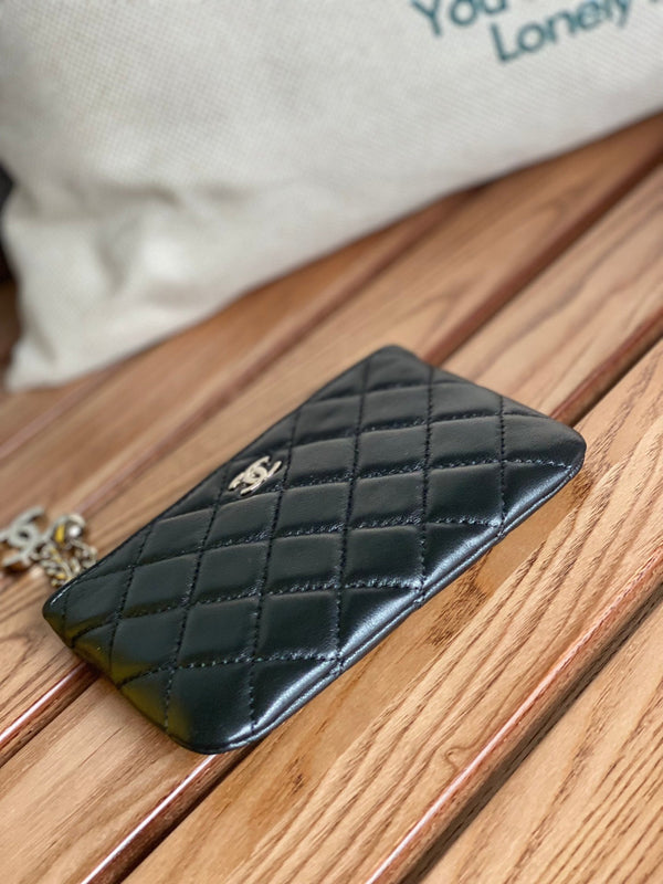 cc zipped wallet 14cm black lambskin silver hardware
