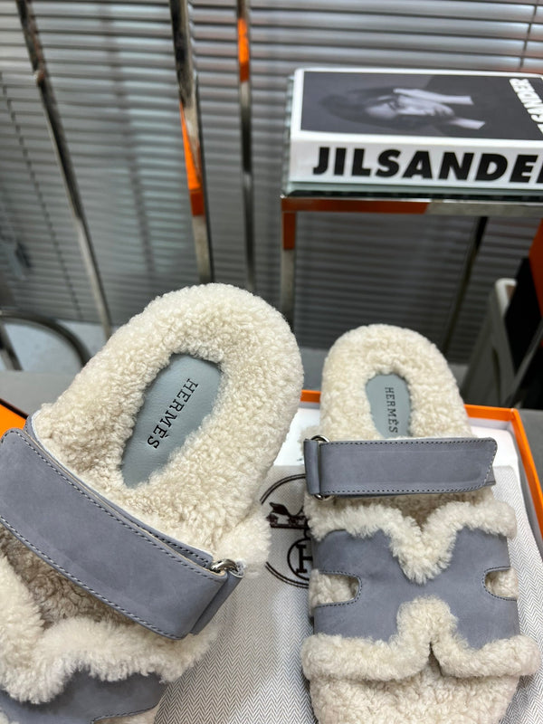 HM Chypre Sandal In Grey Suede And Fleece Lining 953831