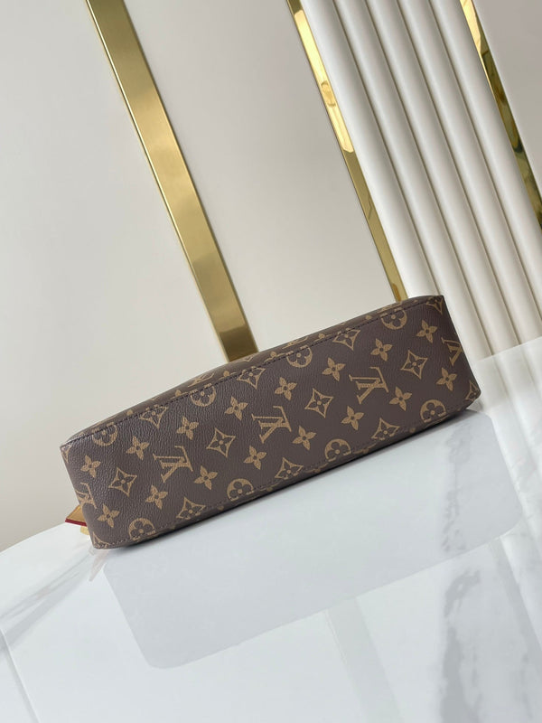 BLLV SLOUCHY PM 33 IN BROWN MONOGRAM CANVAS