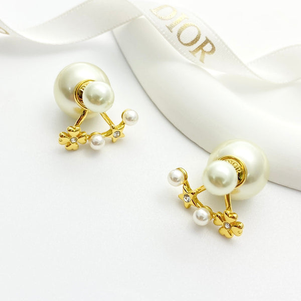 CD 26S Pearl Star Clover Double Stud Earrings In Gold Metal 631770