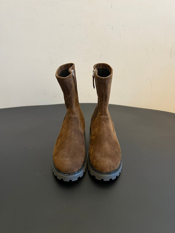 The Row 2025 Boot Brown Suede 561645