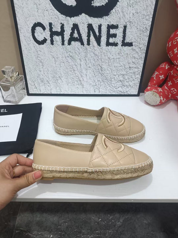 Chanel 26s Espadrille Loafers In Beige Calfskin With Rope Sole