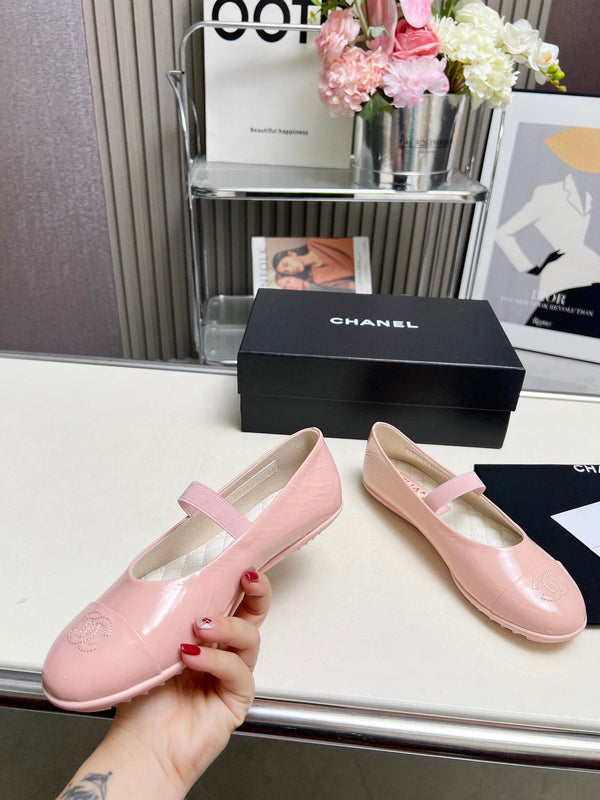 CC 26s Ballet Flat Light Pink Glossy Sheepskin 684822