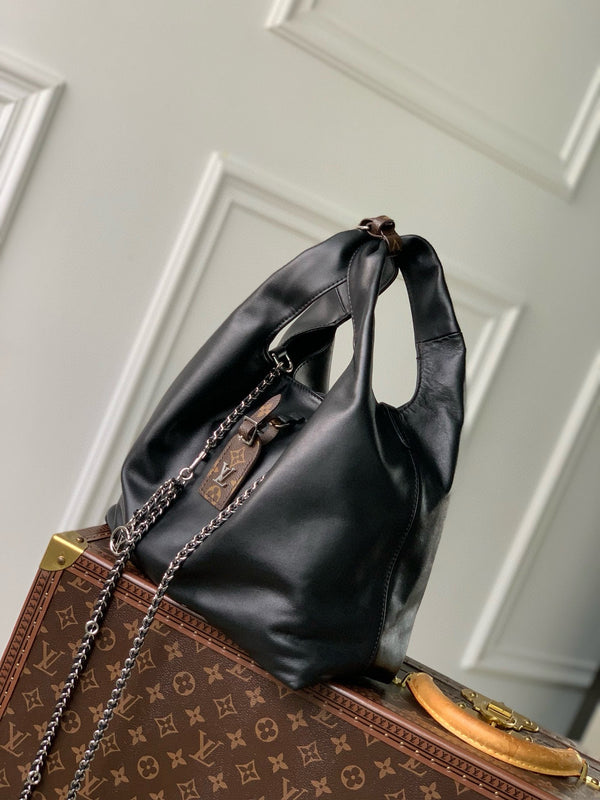 LV Atlantis MM Medium 30cm Bag Noir Monogram Canvas Calfskin