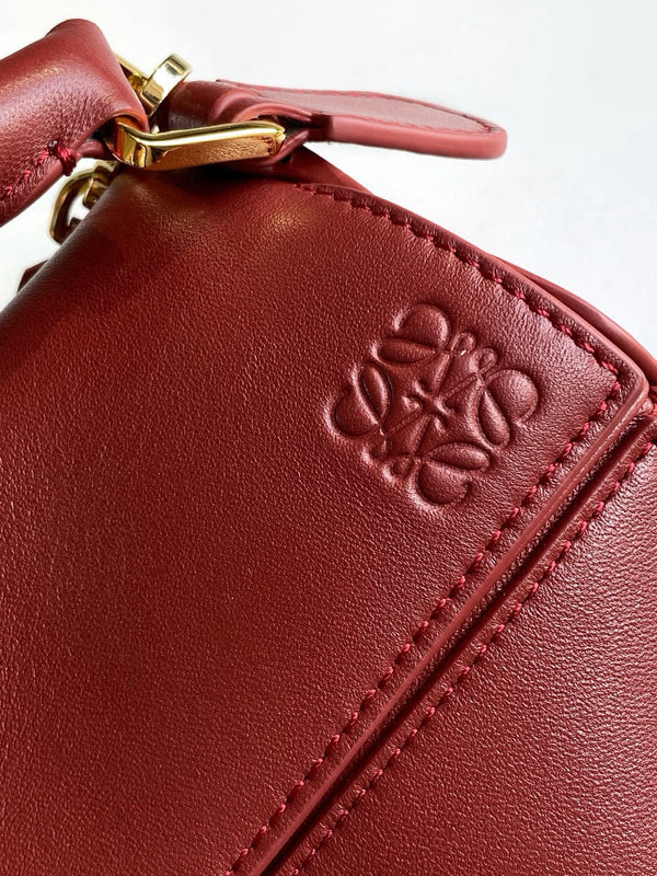 Loe Featherlight Puzzle Bag 24cm In Burgundy Nappa Calfskin