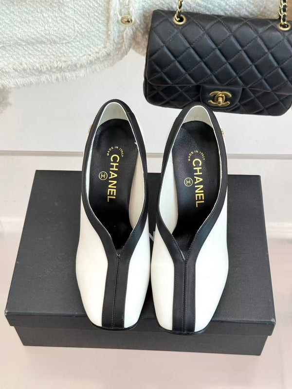 Chanel 2026 High-heeled Pump White Sheepskin