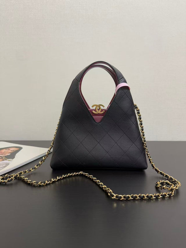 CC 2026 Shopping Bag Black Calfskin