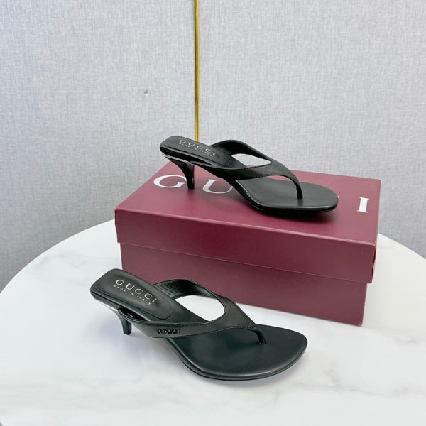 GG Vittoria Thong Sandals Black Cowhide