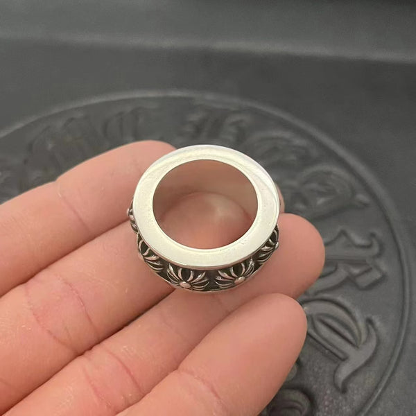 Chrome Cross Spinner Ring