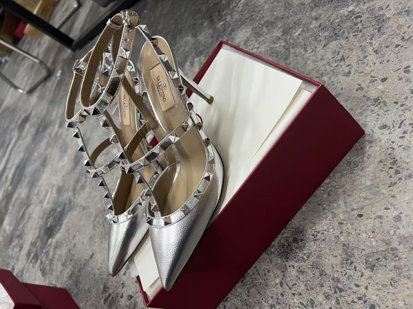 Valentino Rockstud Caged Pumps 95mm Silver Calfskin