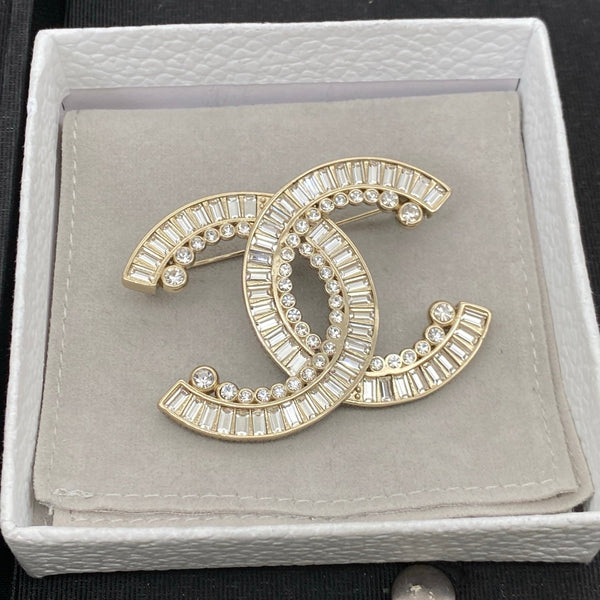 Chanel CC Baguette Champagne Gold Brooch