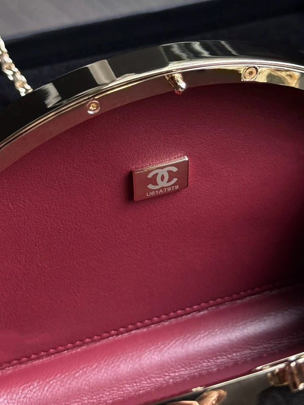 CC 26s Elevator Minaudiere Bga 21.5cm Gold Metal
