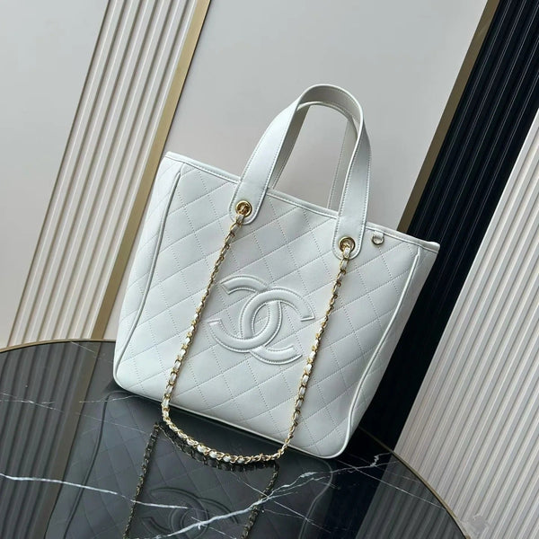 CC 2026 Double C Tote Bag Calfskin