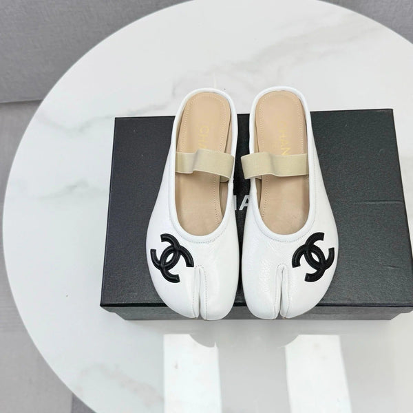 CC 2026 Tabi Mule Sheepskin 904521