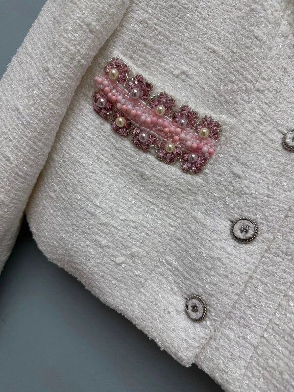 CC 2026 White Tweed Short Jacket with Pink Beads 425106