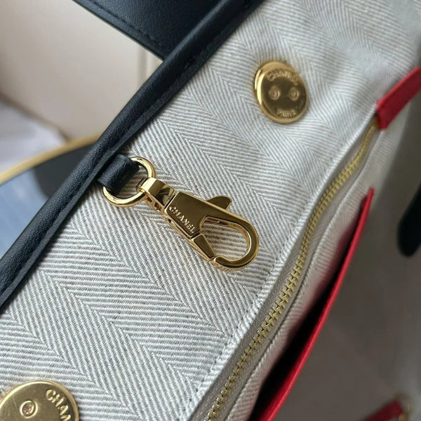 CC 2026 Double C Tote Bag Calfskin