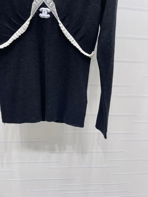 CC 2026 Lace-trimmed Knit V-neck Long-sleeved Top Wool 773815