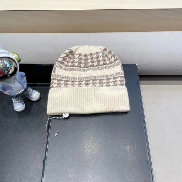 CD Knitted Hat 436950