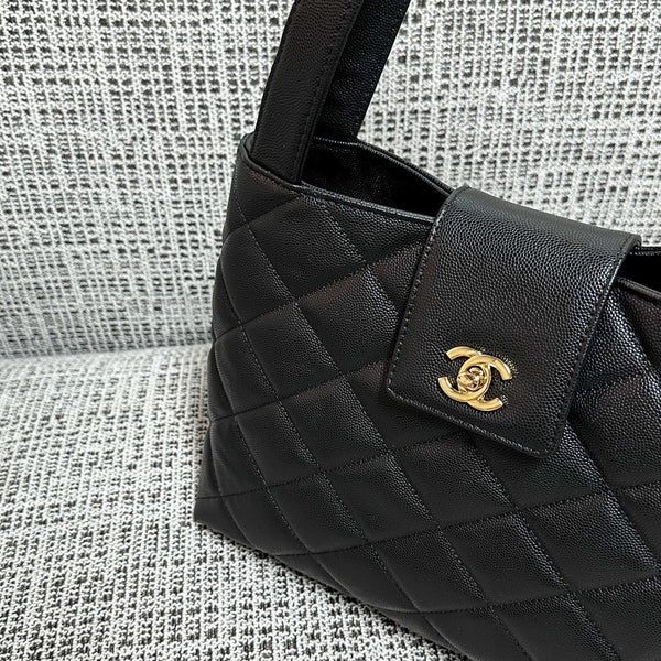 CC 2026 Diamond Flap Shoulder Bag 29cm Black Calfskin Caviar