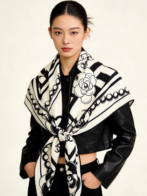 CC 26s Scarf 140 In Cashmere Silk 306114