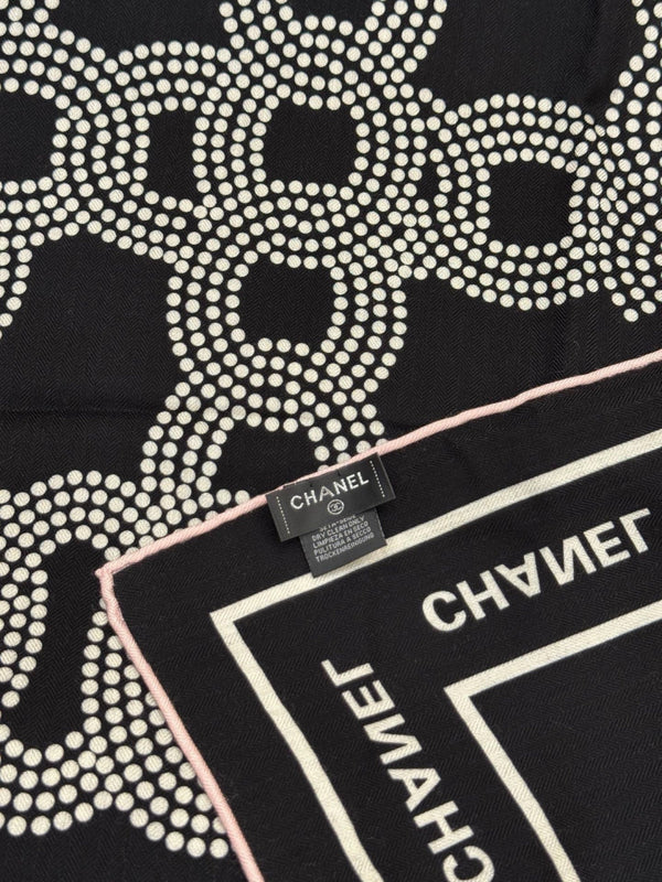 CC 26s Scarf 140 In Cashmere Silk 309308
