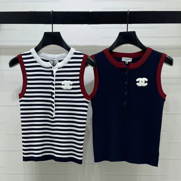 CC 2026 Color-blocked Crew Neck Knit Vest Wool 390665