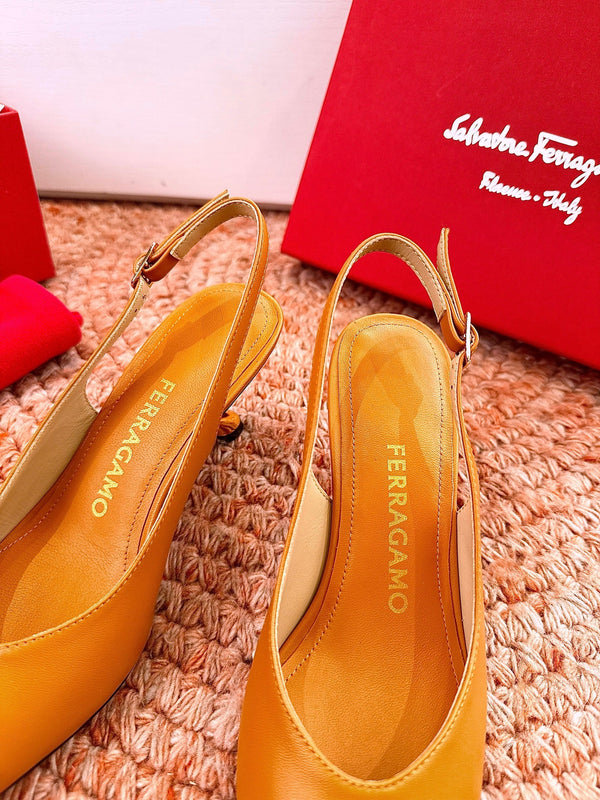 Ferragamo Salvatore Slingback Light Brown Sheepskin 760458