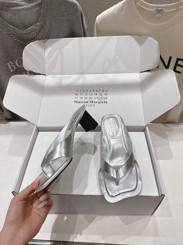 MM High-Heeled Flip-Flops Sliver Cowhide 896511