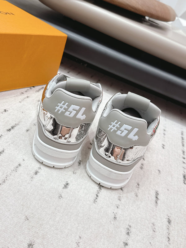 LV 26s Trainer Sliver Cowhide Leather 612839