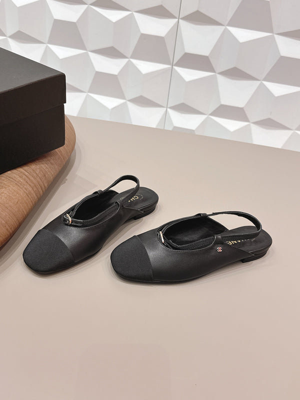 CC 26s Round-Toe Open-Back Flats Black Fabric Leather 613254