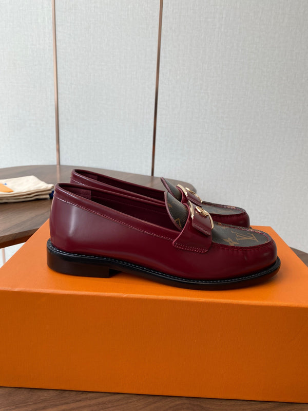 LV Academy Loafer Brown Monogram Canvas & Burdundy Patent Leather 477727
