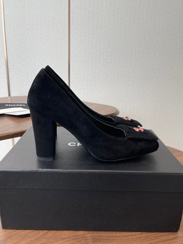 CC SS26 Mathieu Blazy Pumps 90mm Black Suede 529524