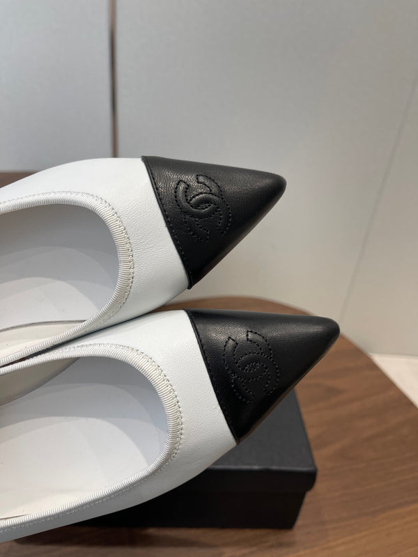 CC 26s Ballet Flats White Black Lambskin 624239