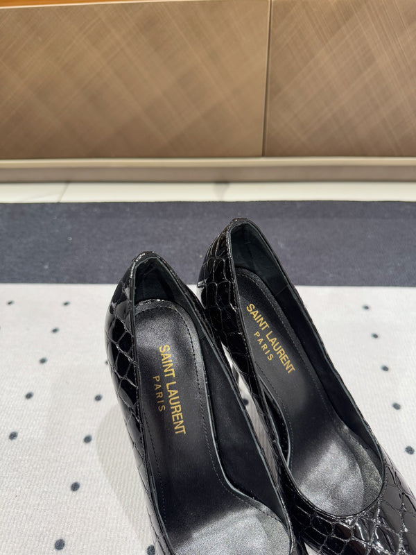 NORMA PUMPS IN BLACK CROCODILE PATTERN SHEEPSKIN