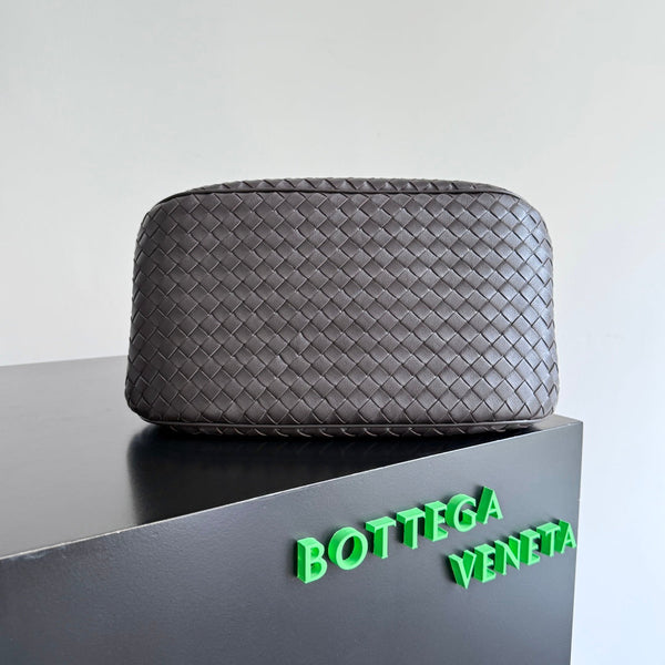 BV Basket Handbag 31cm Chocolote Intrecciato Leather