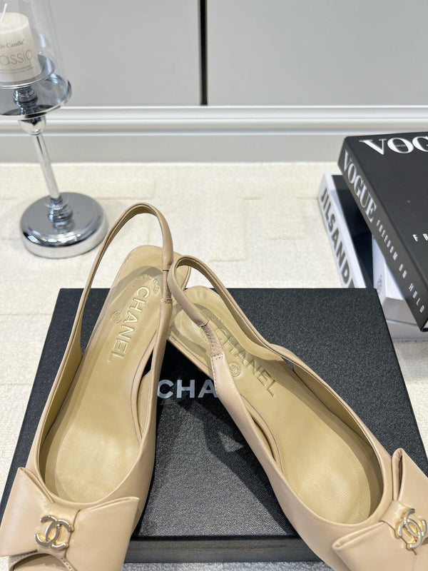 CC 26s Bow Peep-Toe Slingback Beige Sheepskin 964579