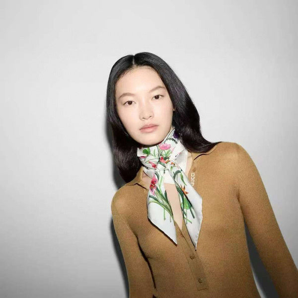 GG Scarf 90CM White Multi-Colored Floral Mulberry Silk 286774