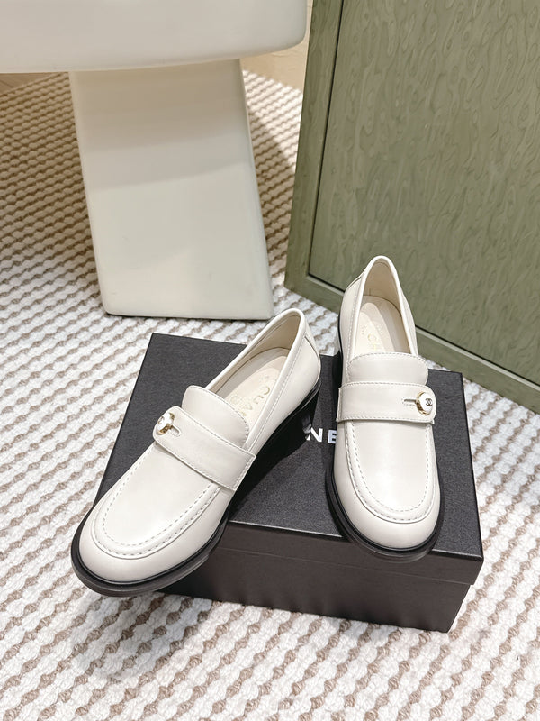 CC 26SS Loafers 6cm White Cowhide 653499