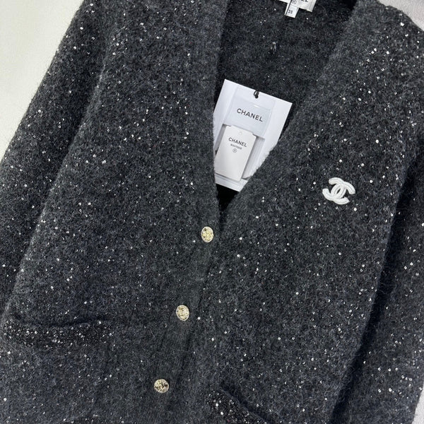 CC V-Neck Grey Cardigan Grey Knit 346012