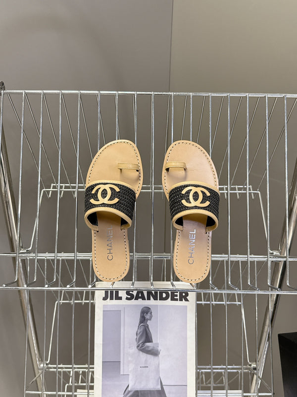 CC Spring Summer 2026 Mules Beige Black Raffia Lambskin 635522