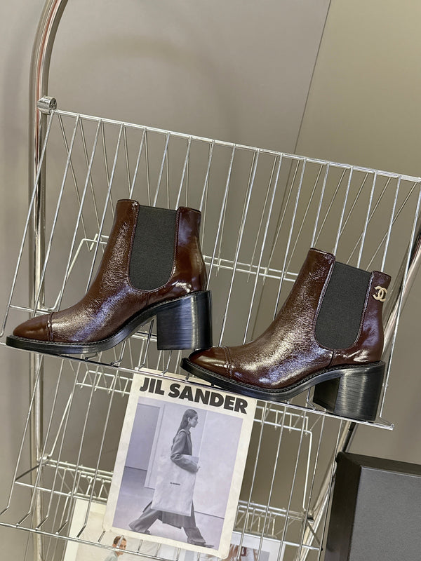 CC 26s Ankle Boots Brown Glossy Lambskin 948058