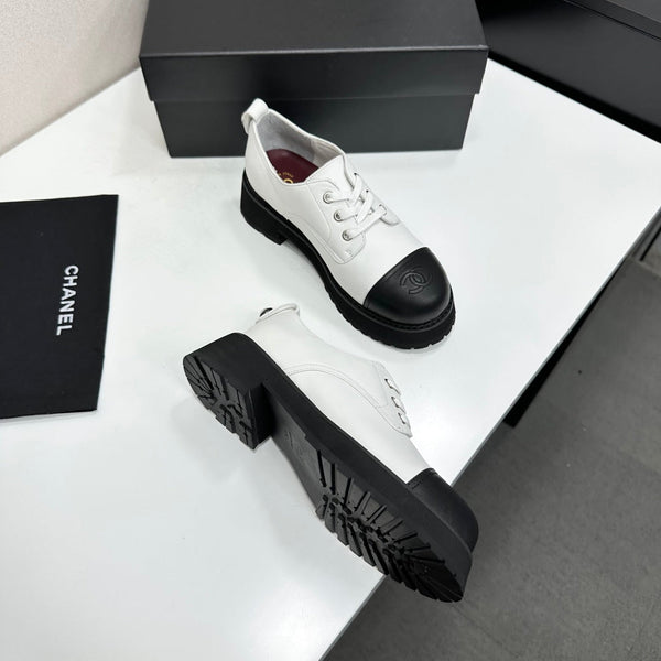 CC 26s Derby Loafer Black White Cowhide 925707
