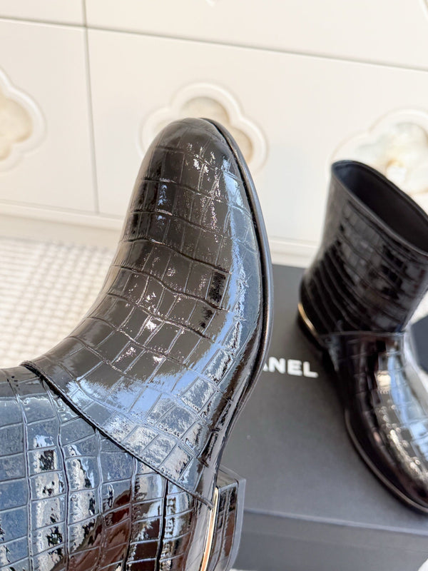 CC 26s Croc Embossed Ankle Boots Black Patent Leather 122039